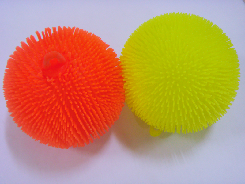 FC13412 Puffer Balls